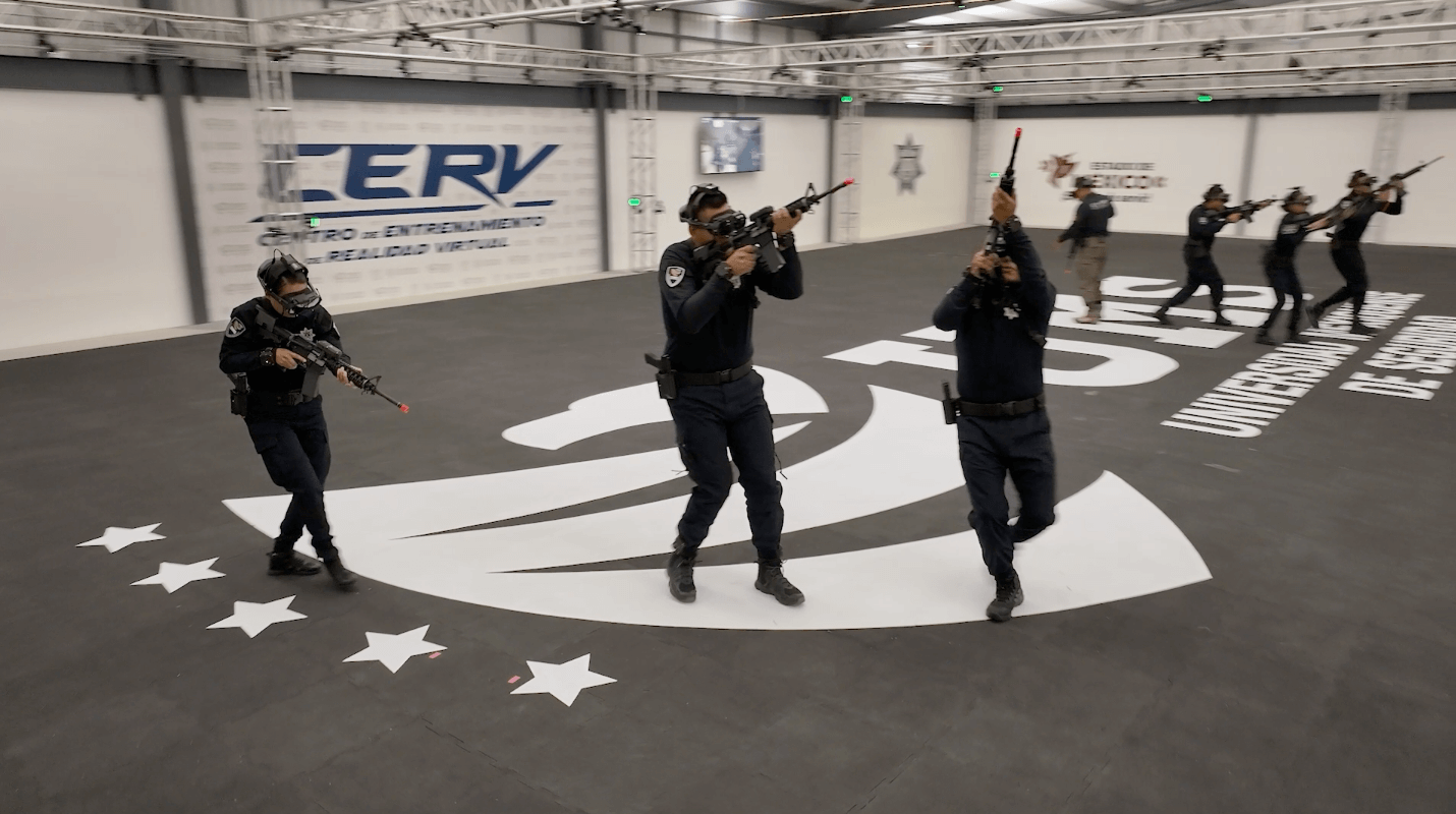 Mexico State Police Cadets Share VR Experience